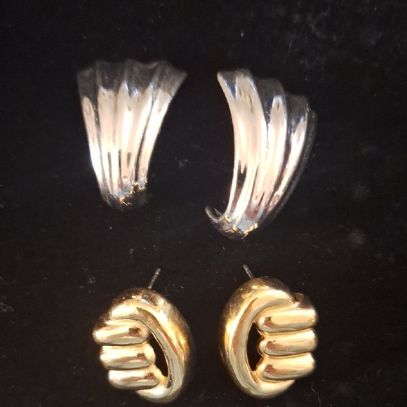 Vintage Gold and Silver Earrings Set Of 2 - Picture 1 of 9